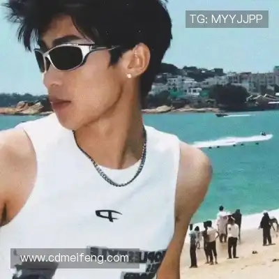 翟依元